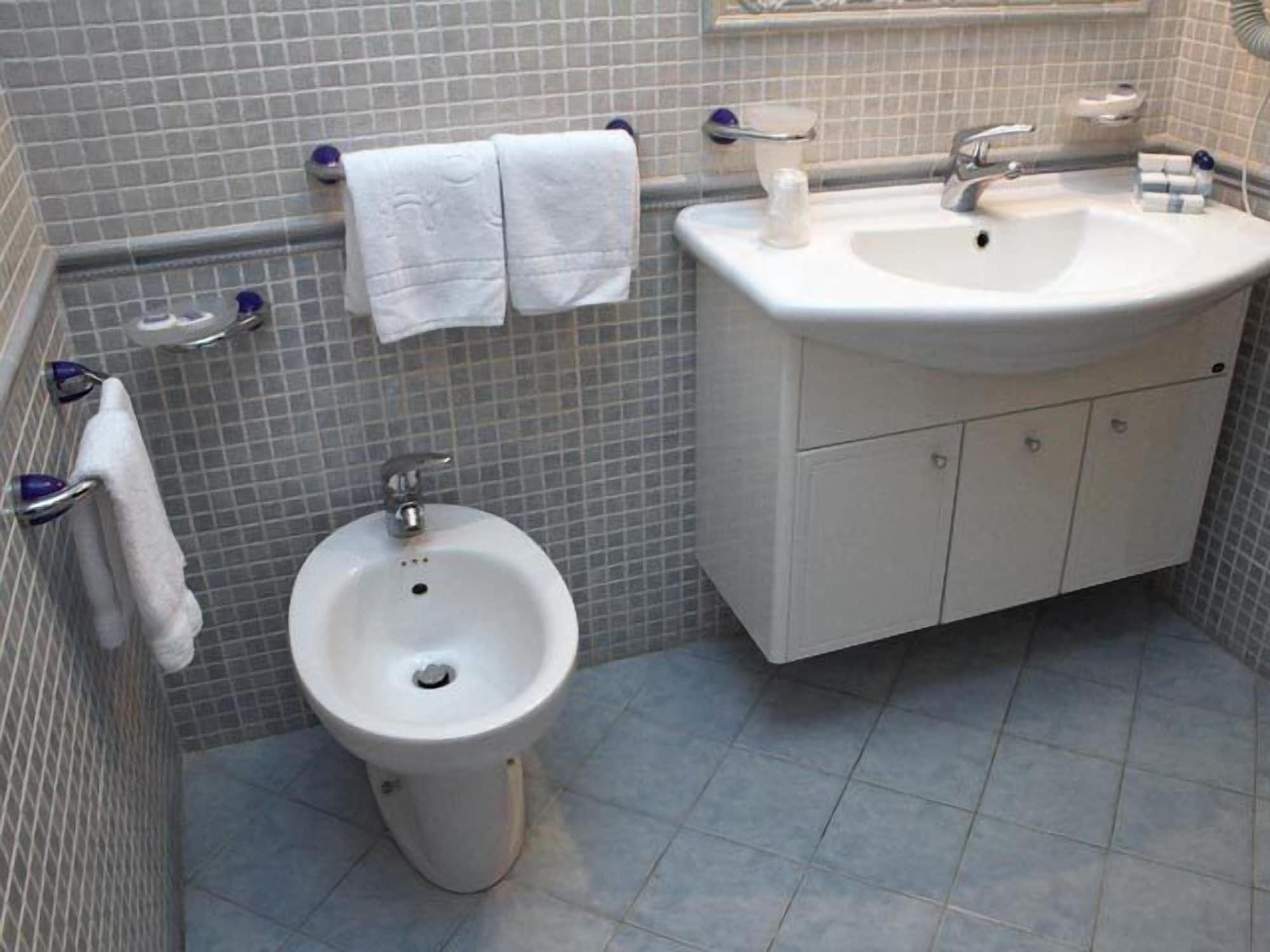 Hotel Apan Reggio di Calabria Bagian luar foto